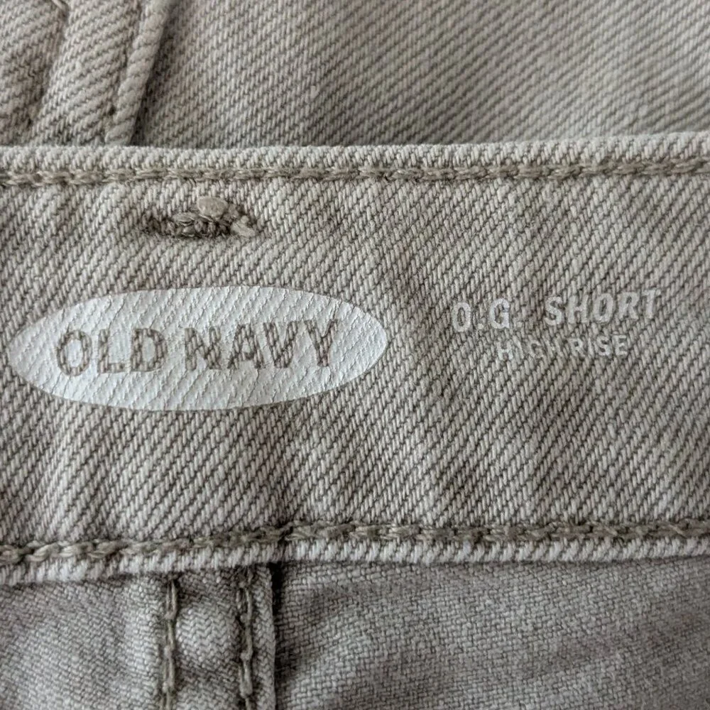 OLD NAVY OG Short, Gray Stretch Denim High-Rise Cuffed Jean Shorts; Size 14